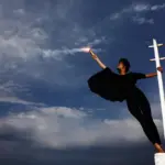 Kan jeg få en taskeparaply med ekstra funktioner, som f.eks. en indbygget lommelygte?